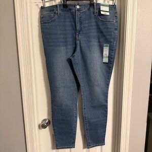 Terra & Sky women’s skinny jeans